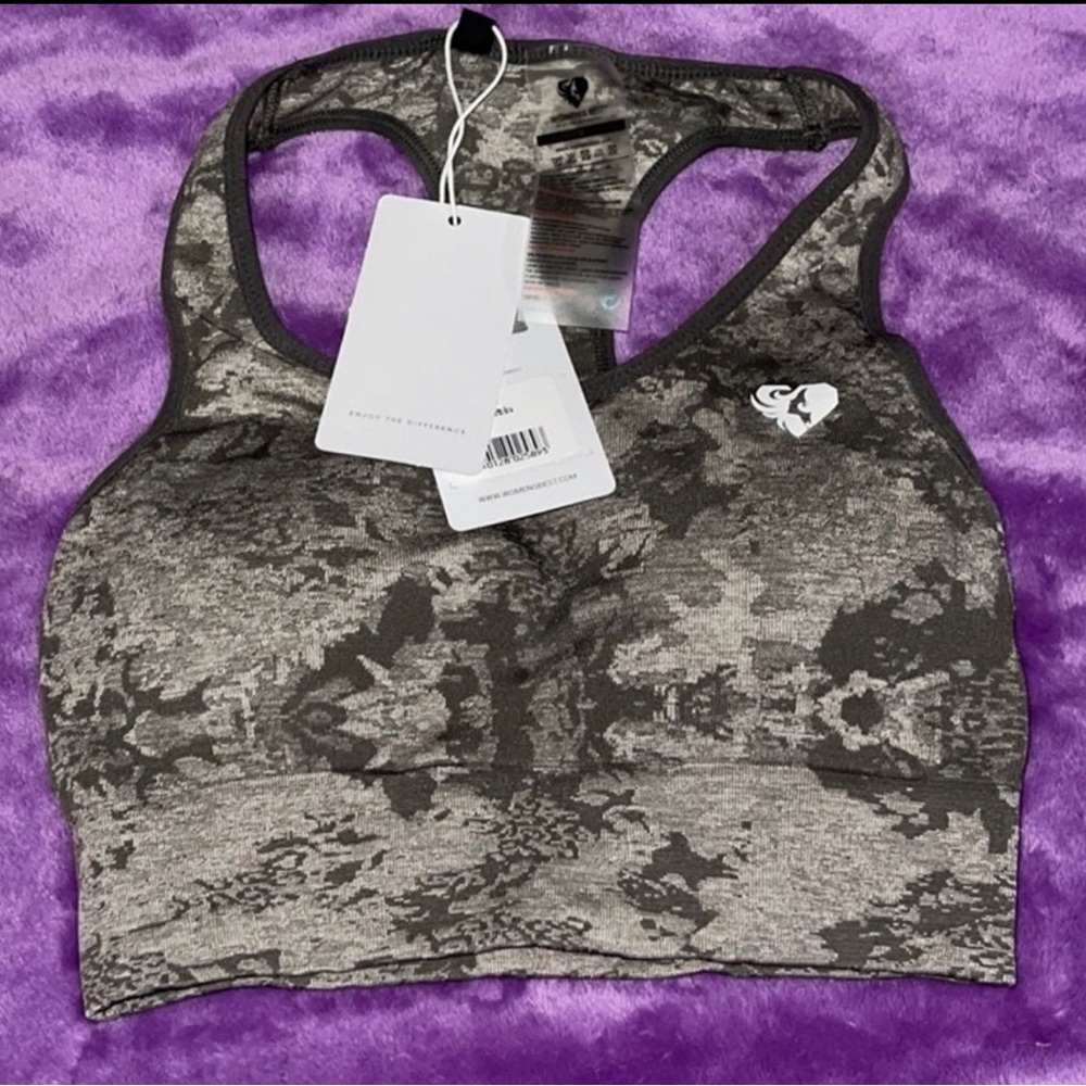 Women's Best Camo Seamless Sports Bra Green (S)